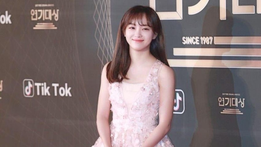 Tiga drama seru yang dibintangi oleh Kim Sejeong eks IOI.
