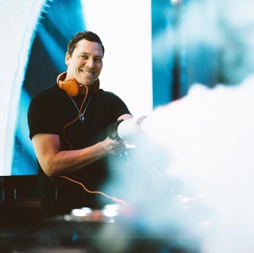 Lirik Lagu Ritual - Tiesto, Jonas Blue dan Rita Ora