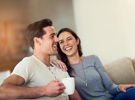 Perlukah Suami Istri Mengatur Jadwal Berhubungan Intim?