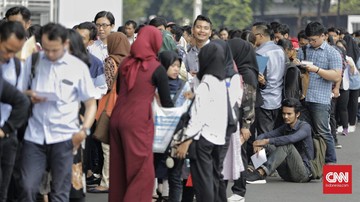 Kementerian Ketenagakerjaan meluncurkan program pengembangan dan perluasan kesempatan kerja lewat Jaring Pengaman Sosial. Berikut detailnya.