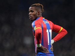 Frank Lampard Enggan Bahas Rumor Transfer Wilfried Zaha