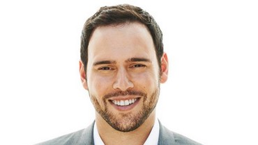 img-title Ribut dengan Taylor Swift, Scooter Braun Kini Alami Gangguan Psikologis