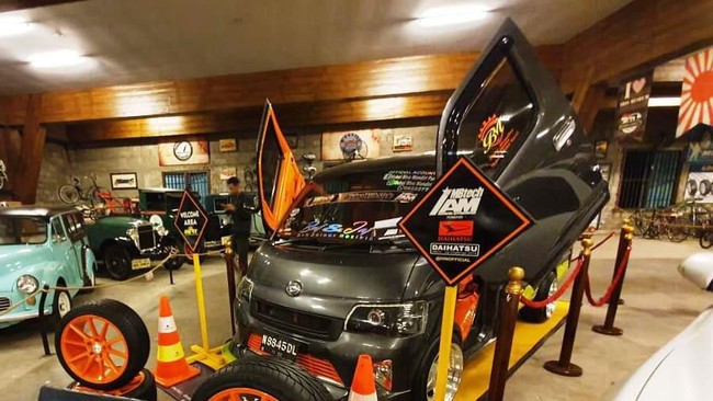 Sebanyak 28 mobil modifikasi meramaikan Daihatsu Dress Up Challenge 2019 di Malang, Jawa Timur.