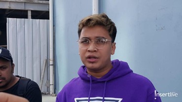 img-title Bantah Putus dengan Kekasih, Billy Syahputra: Itu Prank