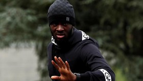Gelandang Prancis Pecahkan Rekor Pemain Termahal Tottenham