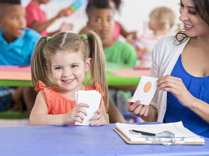 4 Cara Sederhana Mengajari Anak agar Cepat Bicara