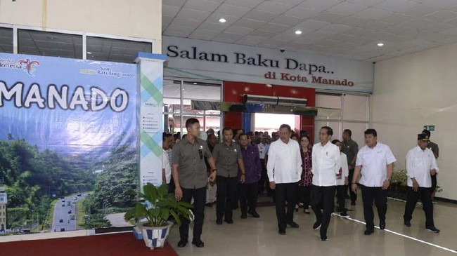Presiden Joko Widodo (Jokowi) menginginkan pembangunan terminal baru Bandara Sam Ratulangi, Kota Manado, Sulawesi Utara (Sulut), segera dilakukan.
