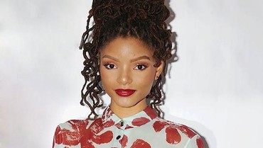 img-title Halle Bailey Perankan Ariel di Live Action The Little Mermaid