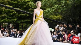 Semerbak Masa Lalu di Taman Bunga Ralph & Russo