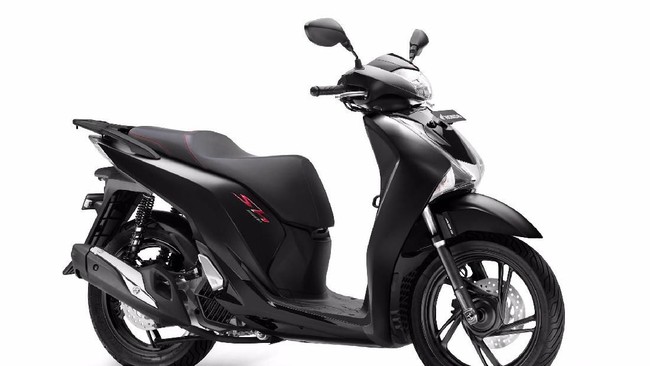 Honda dan Yamaha sama-sama meluncurkan penyegaran produk pada hari ini, kedua produk hanya berganti warna.