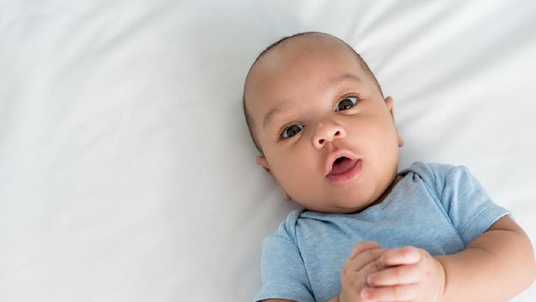 Nama bayi Sanskerta bisa jadi pilihan tepat untuk memberi nama si kecil. Termasuk nama bayi laki-laki yang diawali dengan adi.