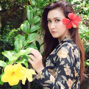 Nafa Urbach Beri Penjelasan soal Obat Keras yang Diamankan Polisi di Kafe Reza Arap