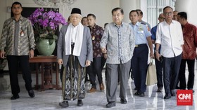 JK Beri Tumpeng ke Ma'ruf Amin: Pra Serah Terima Wapres