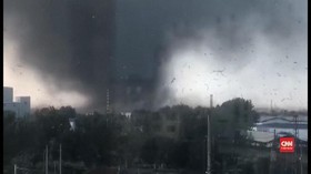 VIDEO: Tornado Sapu China, Enam Orang Tewas