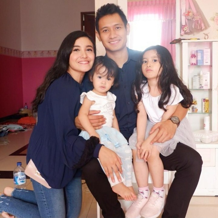 <p>Aktor tampan Lian Firman mulai dikenal sejak bermain di sinetron Cinta Fitri. (Foto: Instagram @lianfirman)</p>