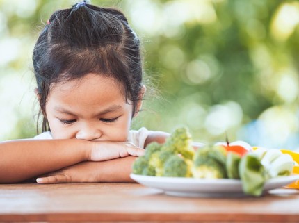 Buah dan Sayur Terbaik untuk Anak Susah Makan, Apa Saja Ya Bunda?