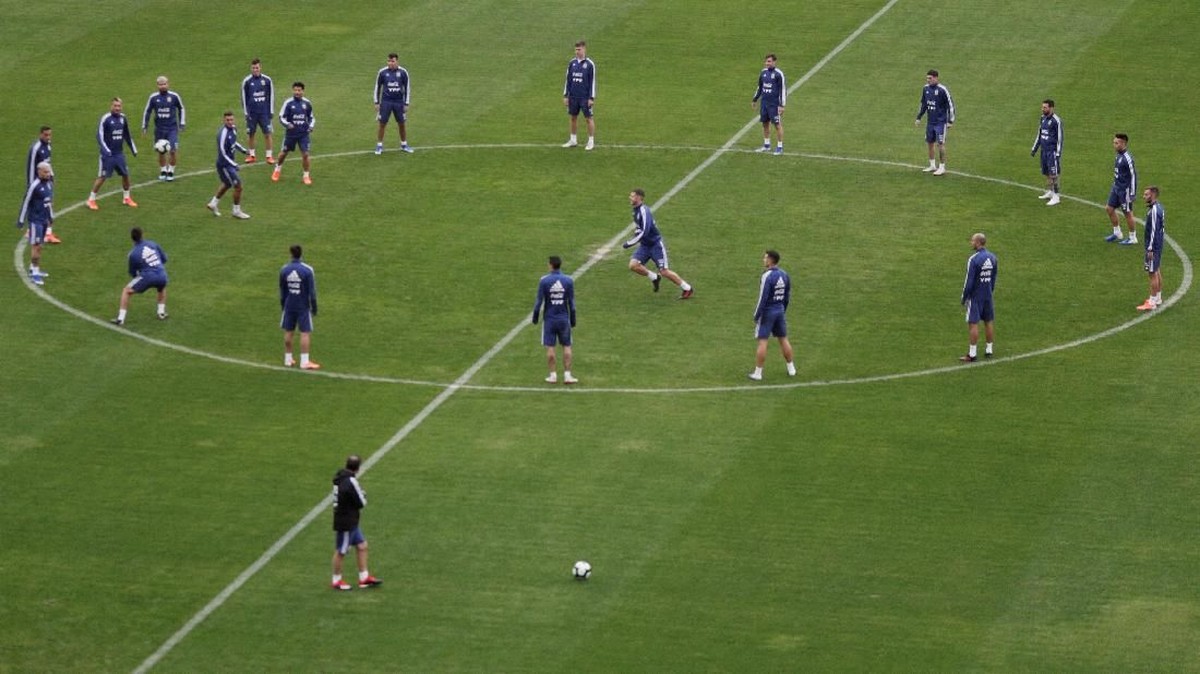 FOTO: Argentina dan Chile Berebut Gelar Hiburan