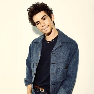 Aktor Cameron Boyce Alami Kejang Sebelum Meninggal Dunia