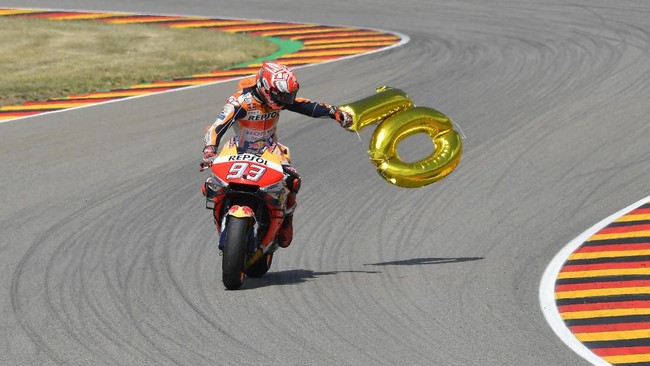Marc Marquez mengaku sudah memikirkan liburan bersama sang adik, Alex, di lap-lap terakhir sebelum memastikan kemenangan MotoGP Jerman 2019