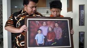 Anak Sutopo ke Ganjar Usai Pemakaman: Ayah Tak Sakit Lagi