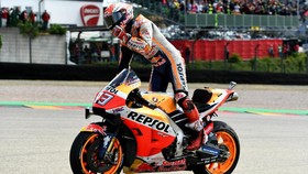 Menang MotoGP Jerman, Marquez Juara Paruh Musim 2019