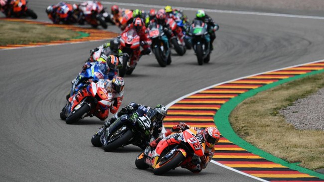 5 Momen Penting di Paruh Musim MotoGP 2019 MotoGP 2019 telah menyelesaikan paruh pertama dan berikut sejumlah momen penting di sembilan seri awal MotoGP musim ini.