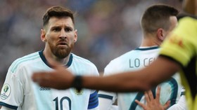 Silva Balas Messi, Singgung Kontroversi Barcelona vs PSG