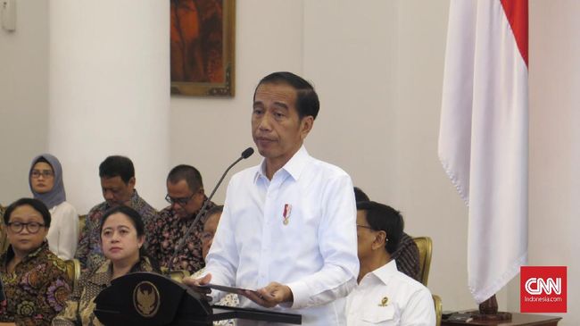 Media Asing Soroti Jokowi Minum Jamu untuk Tangkal Corona Sejumlah media internasional menyoroti pernyataan Presiden Jokowi soal kebiasaan meminum jamu belakangan ini untuk mencegah terinfeksi virus corona.