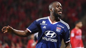 FOTO: 8 Transfer Pemain Kejutan Pekan Ini