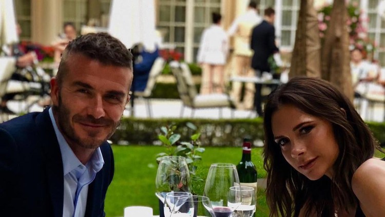 Anniversary hingga momen Hari Ibu David Beckham tak pernah melewatkan momen penting dan selalu memberikan ucapan manis untuk sang istri, Victoria.