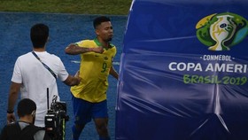 FOTO: Jesus 'Ngamuk' di Final Copa America 2019