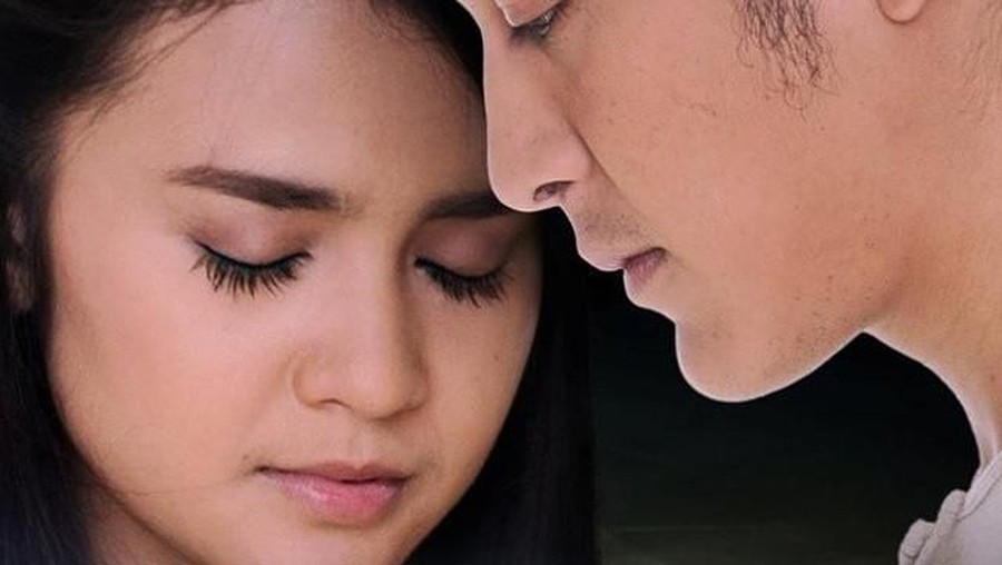 2. Magic Hour 5 Film Drama Indonesia yang Berakhir Tragis versi Insertlive.