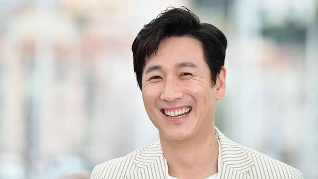 Lee Sun-kyun akan membintangi drama baru, Dr. Brain, hasil adaptasi dari webtun populer bertajuk serupa.