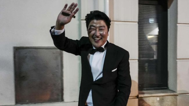 Song Kang-ho hingga Gong Yoo masuk dalam daftar 10 aktor Korea paling populer 2020 berdasarkan survei perusahaan analisis data, Gallup.