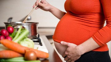 PILIHAN MAKANAN TIAP TRIMESTER KEHAMILAN