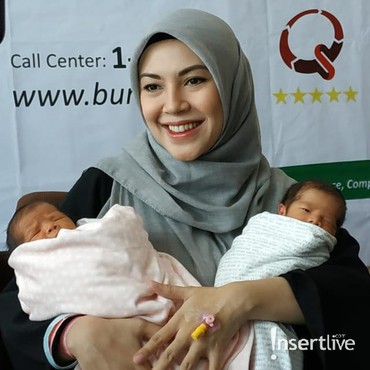 Cerita Ratna Galih Tentang Kelahiran Bayi Kembarnya