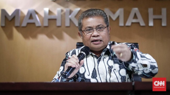 Meski tak bakal pidanakan Desmond, Juru Bicara MA Andi Samsan Nganro menyebut pernyataan 'MA sarang koruptor' sudah melampaui batas kritikan yang konstruktif.
