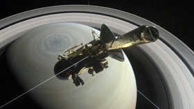 Saturnus Terhalang Awan Tebal di Langit Jakarta