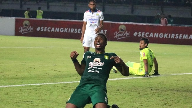 Berikut prediksi Persija vs Persib pada laga lanjutan Liga 1 2019 di GBK, jadwal Rabu (10/7), dan klasemen sementara Liga 1 2019.