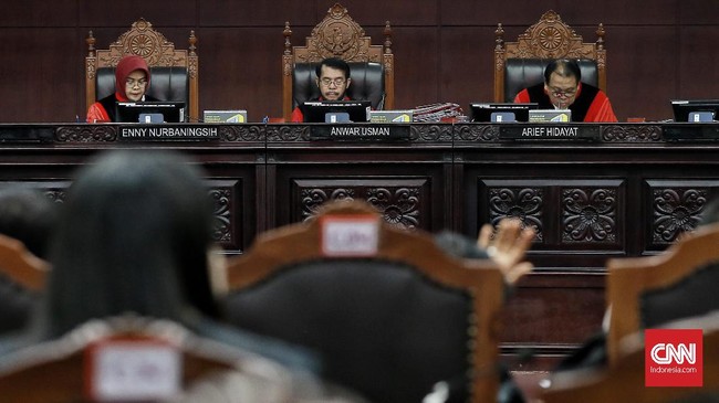 Mahkamah Konstitusi (MK) menolak untuk melanjutkan 58 dari 260 sengketa pileg ke tahap pembuktian. Penolakan tersebut tidak dilanjutkan dengan berbagai alasan.