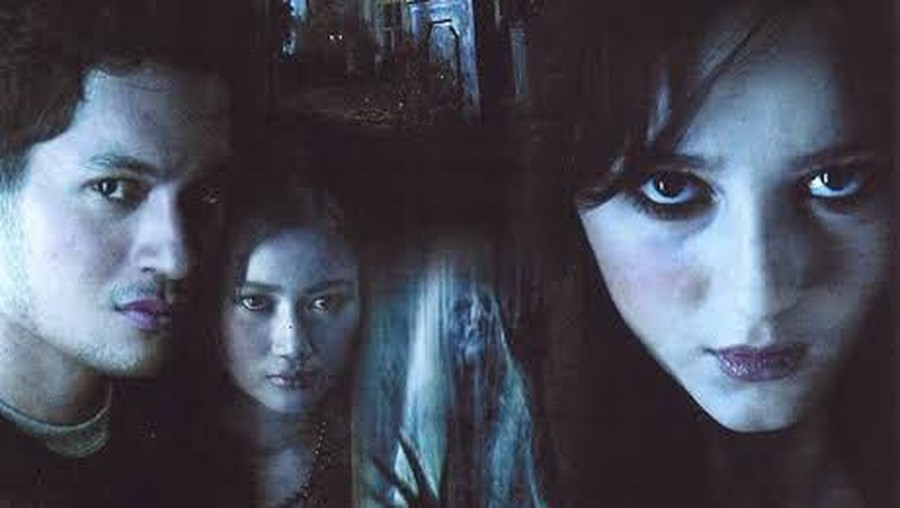 2. Kuntilanak Intip beberapa film horor Indonesia terseram sepanjang masa