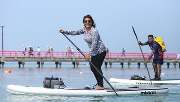 img-title Menteri Susi Pudjiastuti Tantang Bos Facebook dan Minta 10% Saham