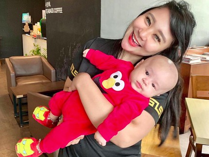 Chikita Meidy Tak Pusingkan Berat Badan demi ASI Lancar