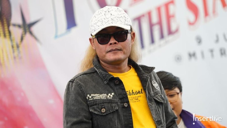 Tak Ada Cinta yang Tersisa dari Sule untuk Mantan Istri Sule menjaga hubungan baik dengan mantan istri demi anak.