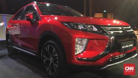 Perkiraan Harga Mitsubishi Eclips Cross dan Outlander PHEV