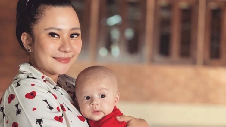 Sebagai orang tua baru, Chikita Meidy juga dihadapkan dengan mitos-mitos seputar parenting, Bun.
