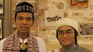 7 Potret Taqy Malik, Hafiz Quran Mantan Suami Salmafina Sunan Salmafina Sunan diisukan pindah agama lantaran beredar fotonya mengenakan kalung salib. Padahal, sebelumnya ia pernah bersuamikan seorang Hafiz Alquran.