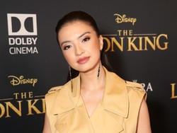 Raline Shah Kini Dekat dengan Tuhan Berkat Arahan Guru Spiritual