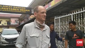 Jalan-Jalan di Medan, Bule Prancis Dijambret Pengendara Motor