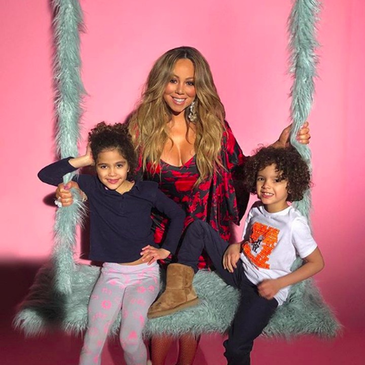 <p>Meski kembar fraternal, keduanya sangat mirip ya, Bun? (Foto: Instagram @mariahcarey)</p>